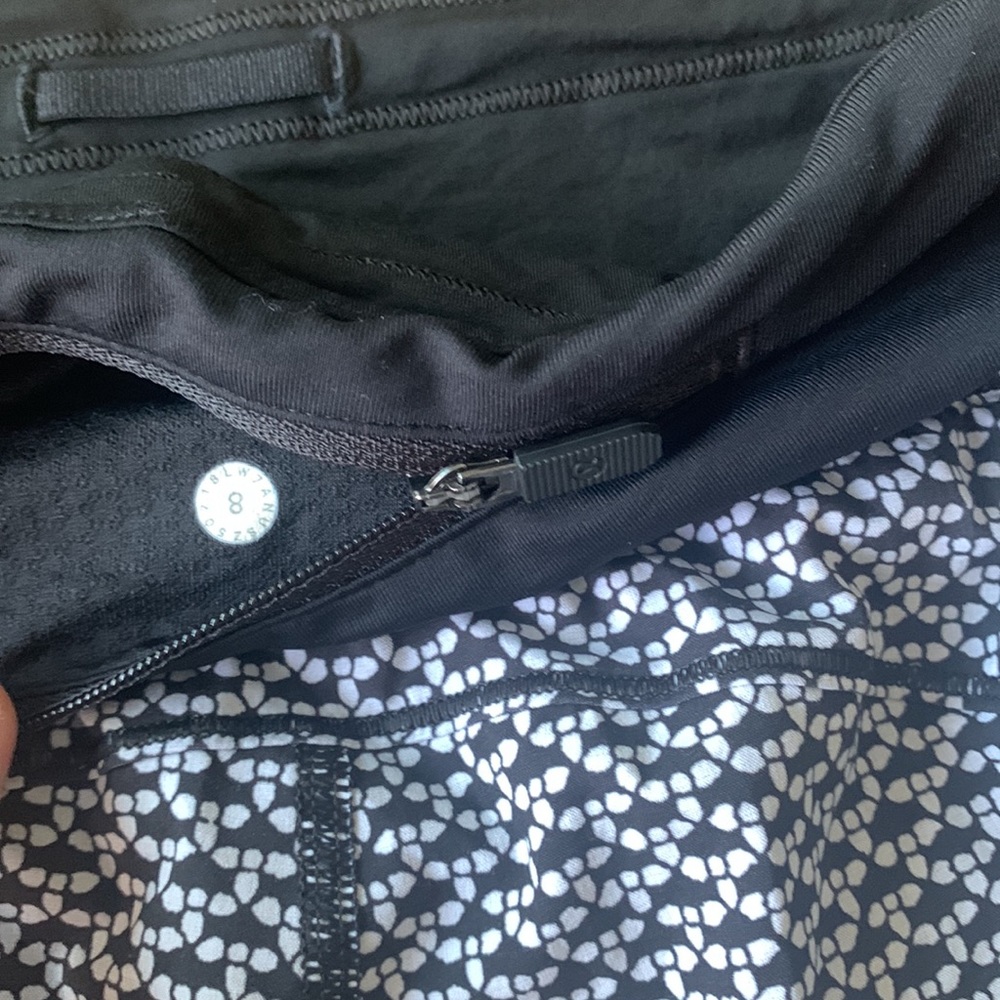 Lululemon Real Quick Short Perforated - Picture 7 of 8